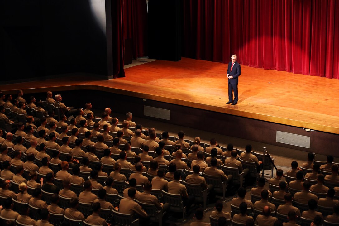 Secretary of the Navy Ray Mabus visited Marines, sailors and civilians of Camp Pendleton during an all hands call at the base theater Friday, Jan. 10.

Secretary Mabus spoke about current events and answered any questions the Marines or sailors asked. His visit was a part of a short trip to reinforce moral and inform the troops. 