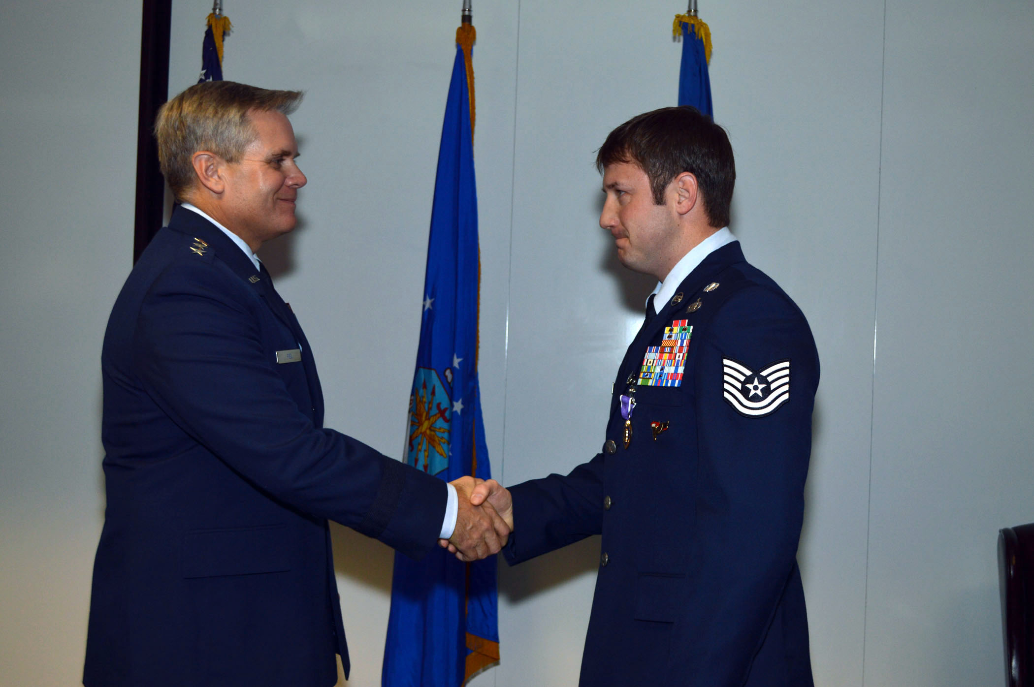 Special Tactics Airmen awarded top combat decorations > Air Force Special Operations Command