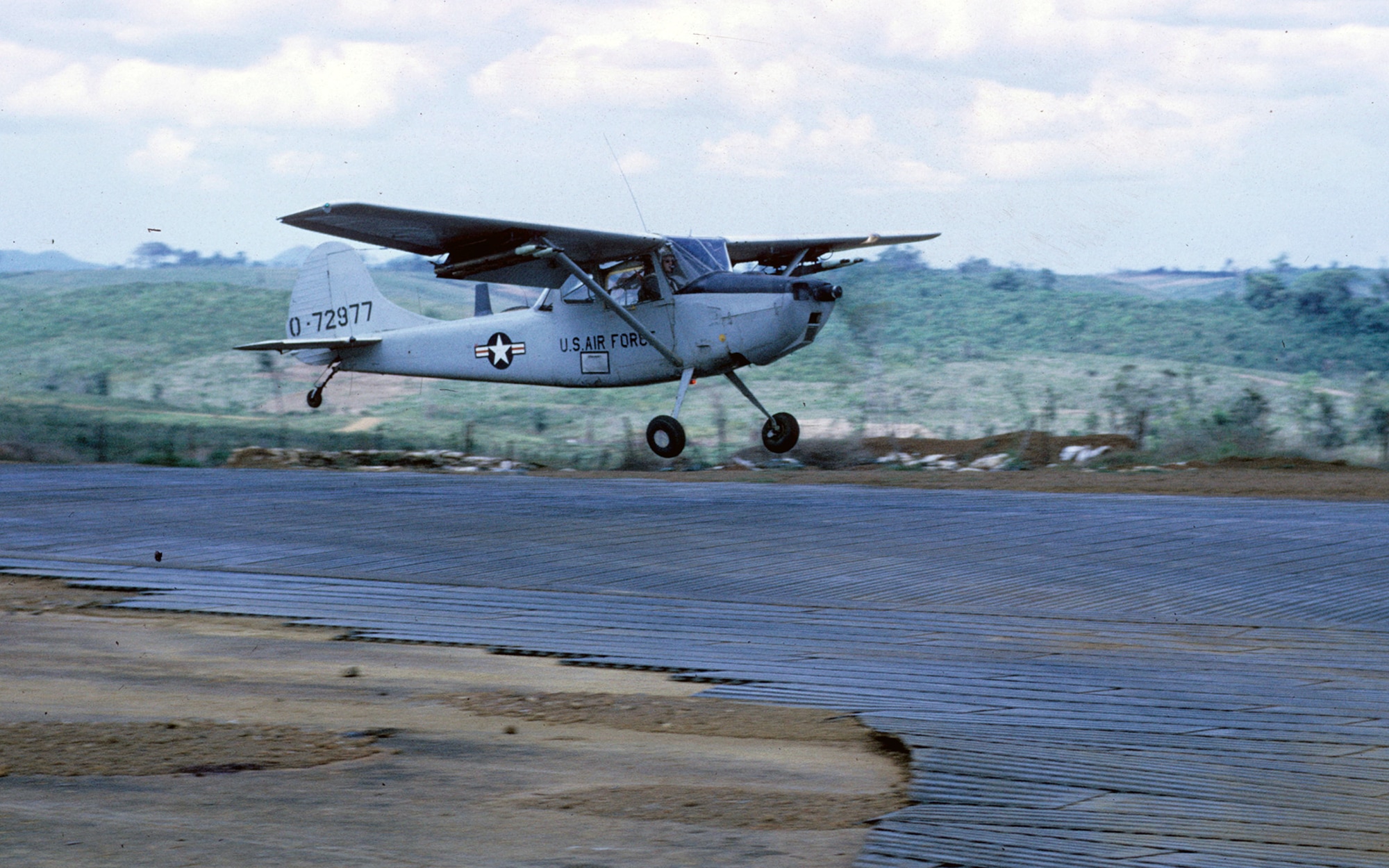 In addition to directing airstrikes, FACs conducted visual reconnaissance. Their intimate knowledge of a local area made them very good at finding the enemy. (U.S. Air Force photo)