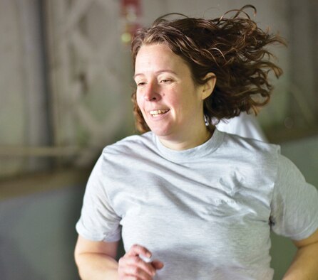 WRIGHT-PATTERSON AIR FORCE BASE, Ohio – Tech. Sgt. Caroline Sussman, 89th Airlift Squadron loadmaster craftsman, performs the running portion of the U.S. Air Force fitness test at the Wright Field Fitness Center, Wright-Patterson Air Force Base, Ohio, Dec. 15th, 2013. (U.S. Air Force photo/Senior Airman Devin Long)