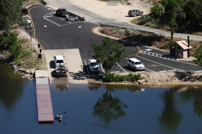 Robie Creek Park offers a small, free launch area onto Lucky Peak Lake.