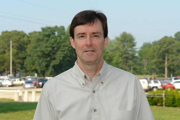 Dr. Rob McAmis, former deputy director of TE, will assume the role as director of TE. McAmis holds a doctorate in mechanical engineering from the University of Tennessee Space Institute (UTSI) and has served as the deputy director of TE for more than two years. He has held multiple leadership positions in the AEDC turbine engine testing area and has worked at AEDC for 29 years.