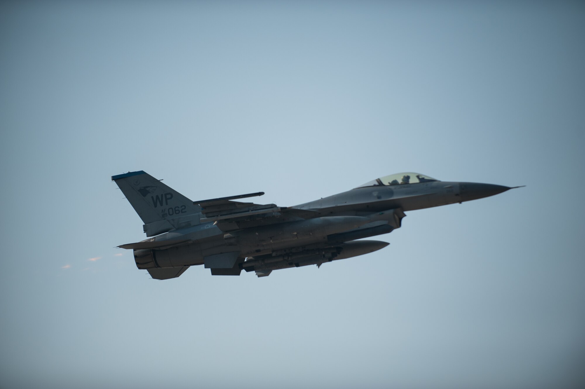 An 35th Fighter Squadron F-16 takes off for exercise Buddy Wing 14-1 at Kunsan Air Base, Republic of Korea, Jan 15, 2014. Buddy Wing is a combined training exercise between U. S. Air Force and Republic of Korea air force pilots to improve communication and combat capabilities to strengthen the peninsula’s combined air power team. (U.S. Air Force photo by Senior Airman Clayton Lenhardt/Released)