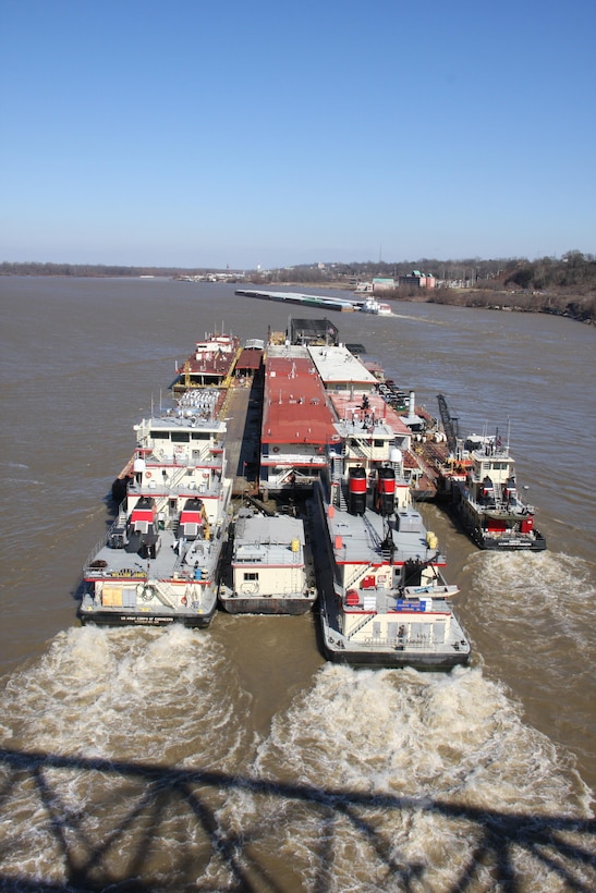 The Vicksburg District's Mat Sinking unit Leaves for Unscheduled Repairs north of St Louis, MO.