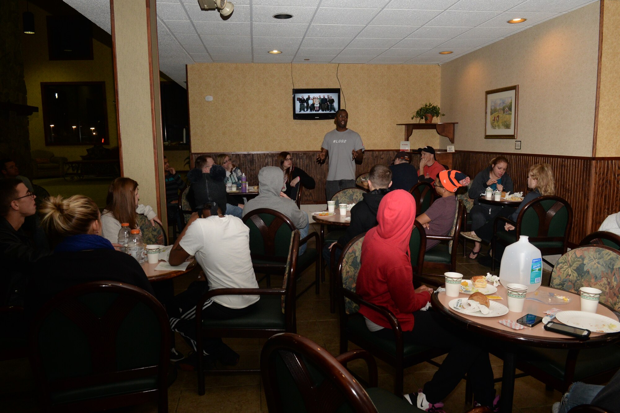 U.S. Air Force Tech. Sgt. Christopher Ellison, 20th Fighter Wing Chapel chaplain’s assistant, speaks to single E4 and below chapel ski trip attendees in Boone, N.C., Jan. 19, 2014. Ellison spoke about Dr. Martin Luther King Jr.’s resiliency during the years of segregation. (U.S. Air Force photo by Airman 1st Class Jonathan Bass/Released)