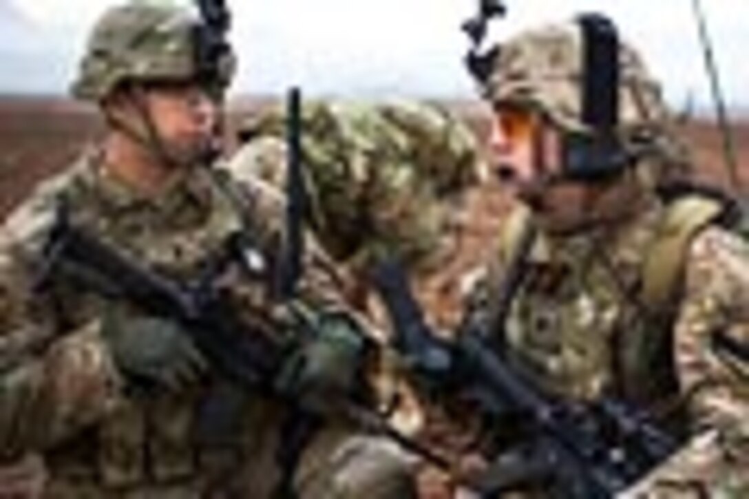 U.S. Soldiers Patrol in Tarin Kowt, Afghanistan