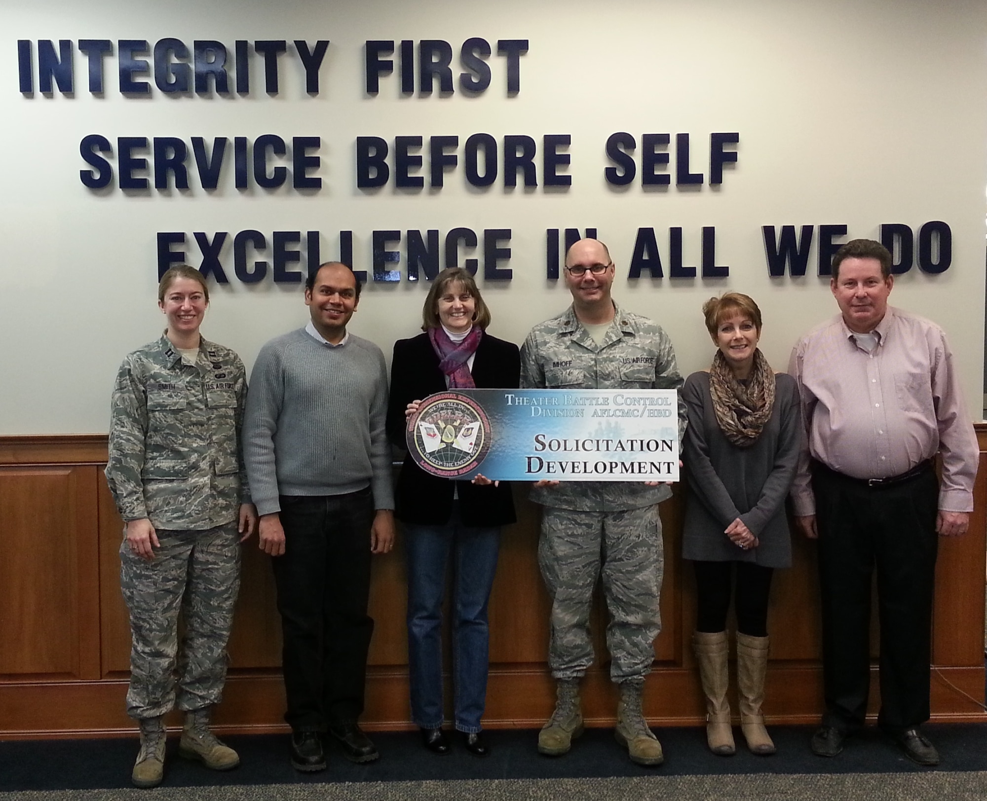 Team of the Quarter: Airworthiness Three-Dimensional Expeditionary Long-Range Radar Development Team
