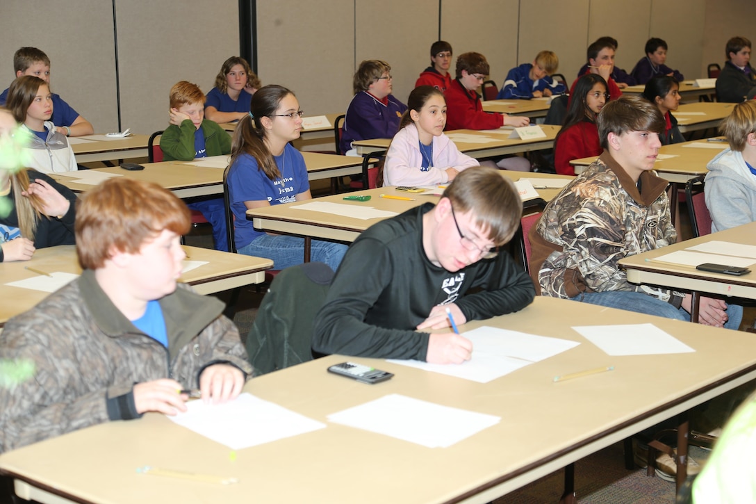 The U.S. Army Corps of Engineers Vicksburg District and the Vicksburg Chapter of the Society of American Military Engineers sponsored a math competition for local students. The competition was held 22 January 2014 at District Headquarters.