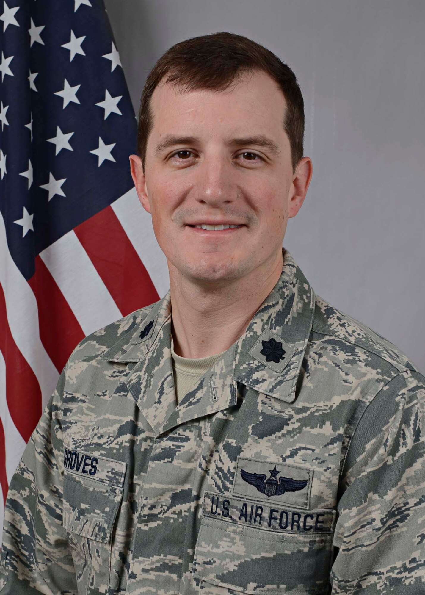 A studio portrait of Lt. Col. Matthew Groves, deputy commander, 386th Expeditionary Operations Group. (U.S. Air Force photo by Senior Airman Desiree Moye)