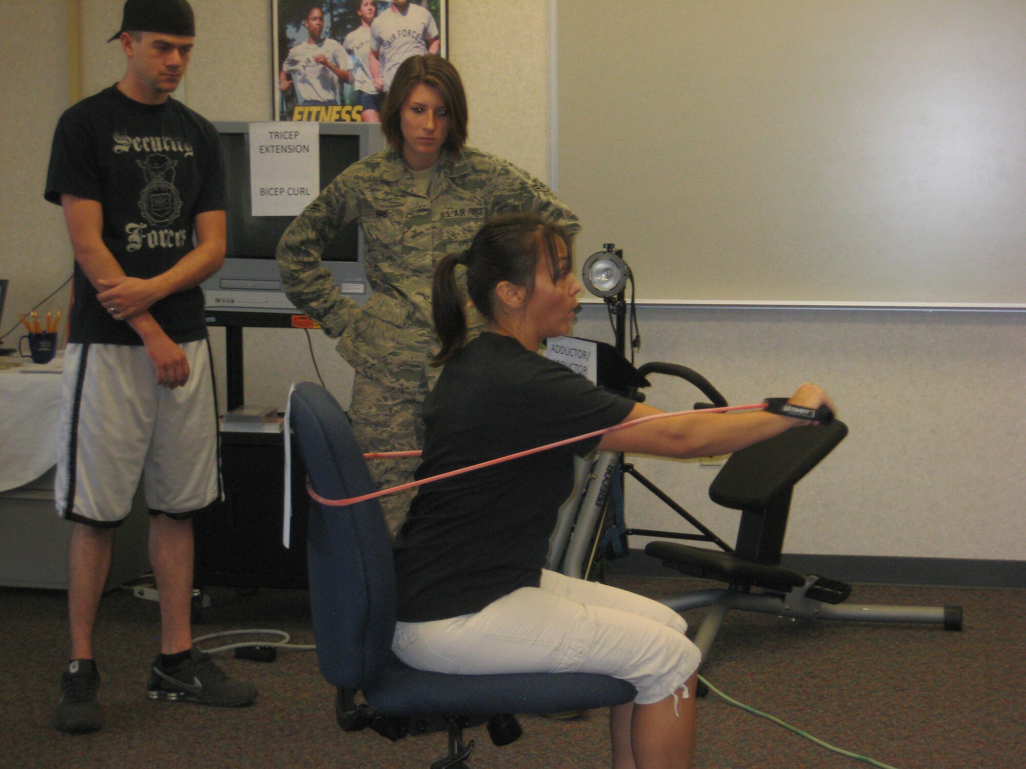 A Joint Base McGuire-Dix-Lakehurst resident participates in the Health and Wellness Center’s Strength Training 101 class at the McGuire Fitness Center. The HAWC provides a variety of classes and programs to teach community members how to lead a healthier life. (U.S. Air Force courtesy photo/Released)