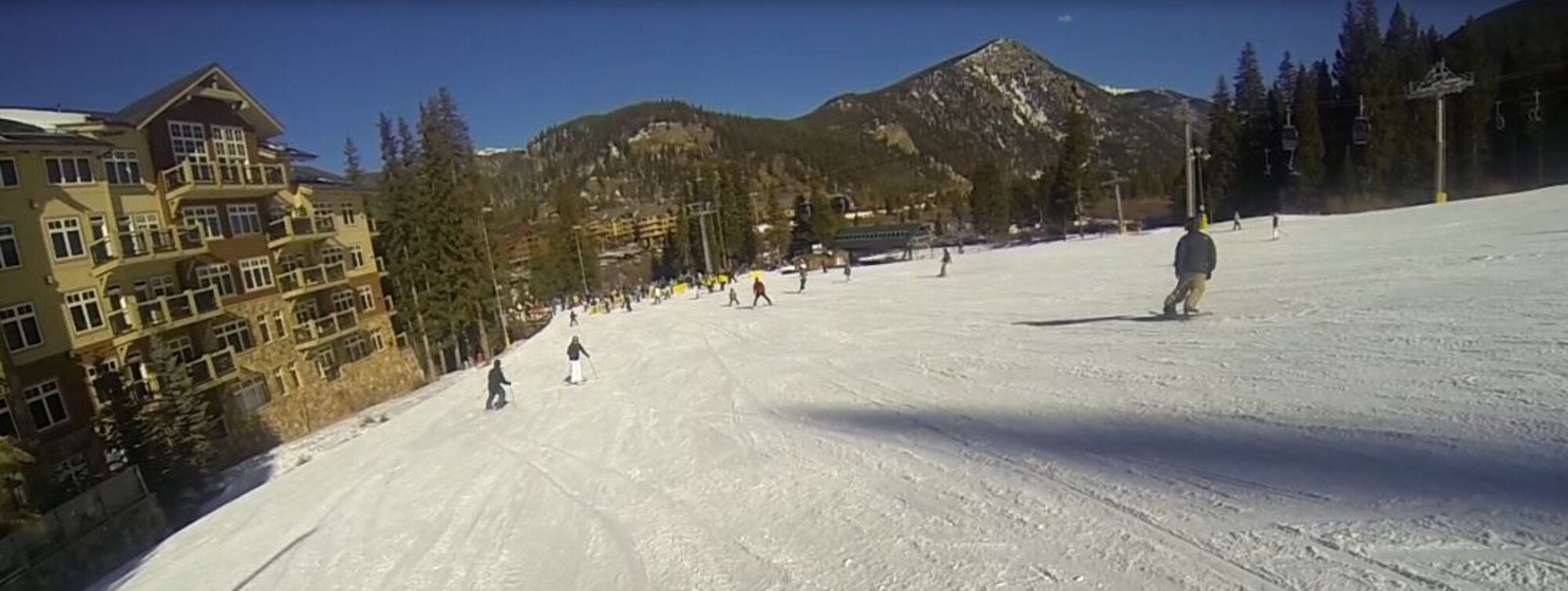 140125-F-GP871-006 Civilians and military members came together to ski and snowboard at Keystone Resort, Colo. during the annual military appreciation weekend, SnoFest, held Jan. 24 - 26. (U.S. Air Force photo by Tech. Sgt. Stacy Foster)