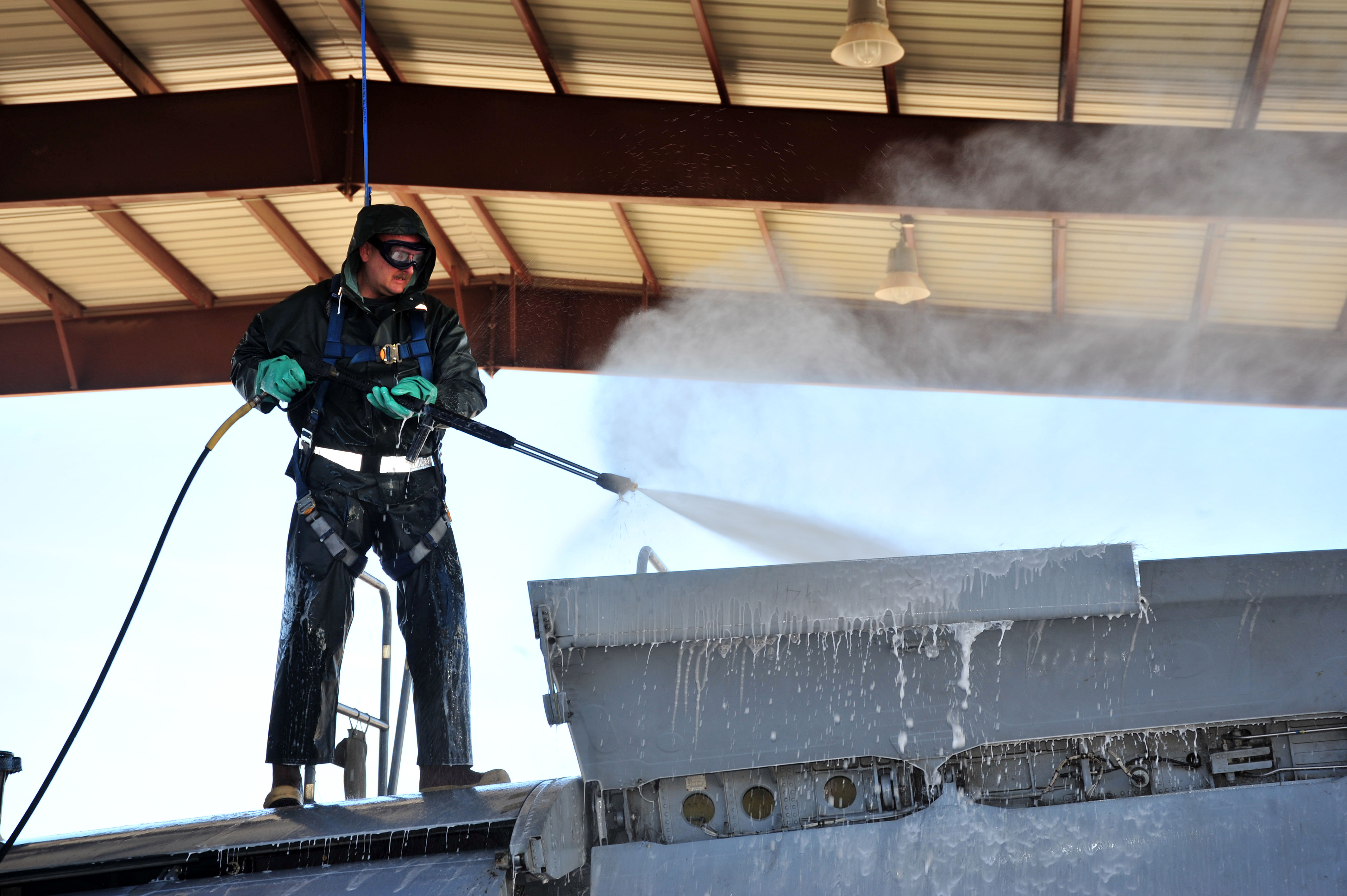 Service pressure. Pressure Wash. House Power washing. Pressure Wash House Cleaner. Soft Wash.