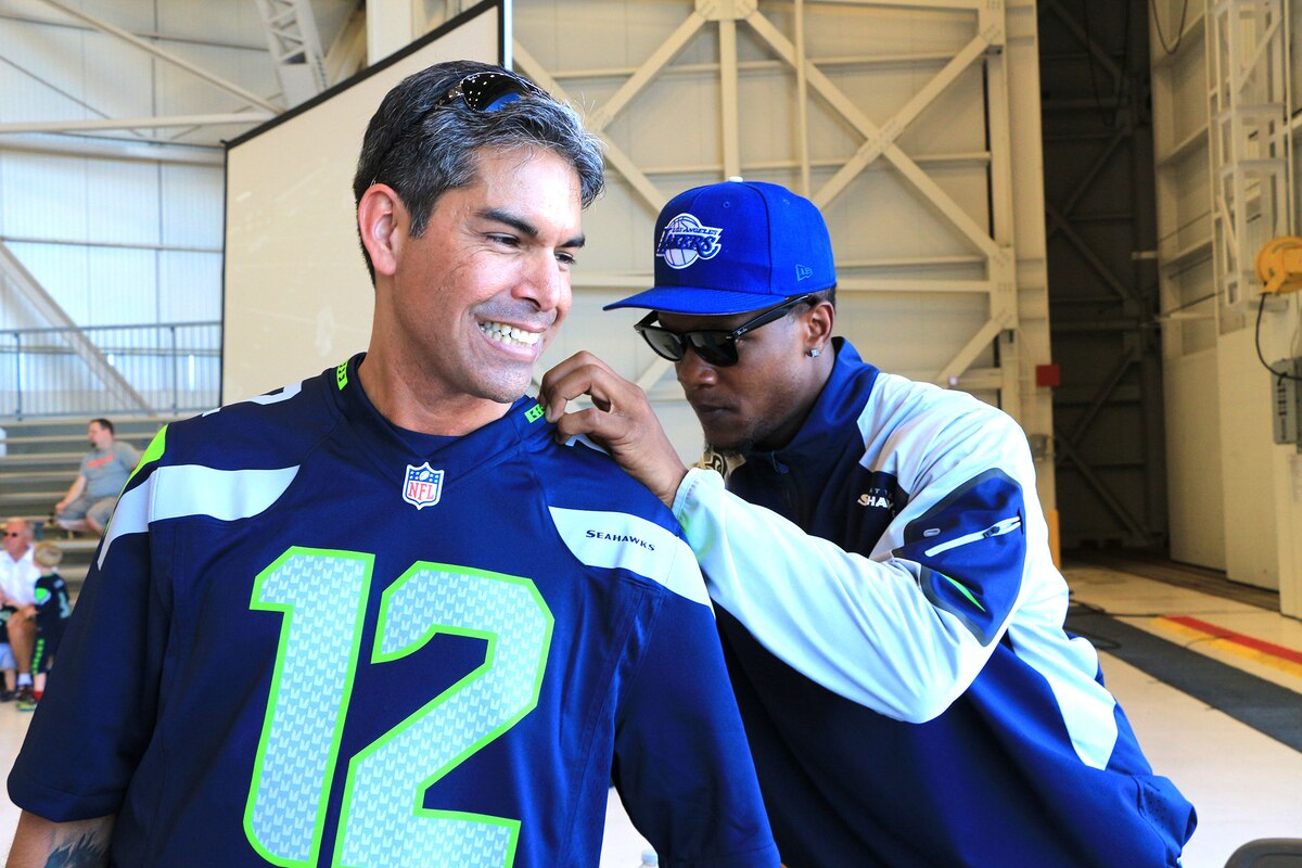 Seahawks support hotsell the troops jersey