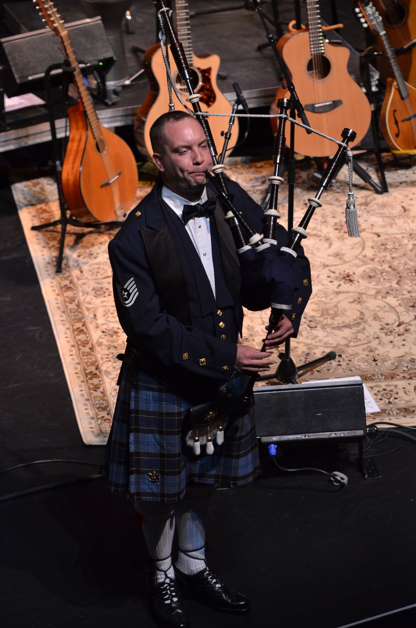 The only bagpiper in the U.S. Air Force, Technical Sgt. Adam Tianello,
performs on a Celtic Aire tour concert at the Aronoff Center's Jarson-Kaplan
Theater in Cincinnati, Ohio. (U.S. Air Force photo by Technical Sgt. Mandi
Harper/released)