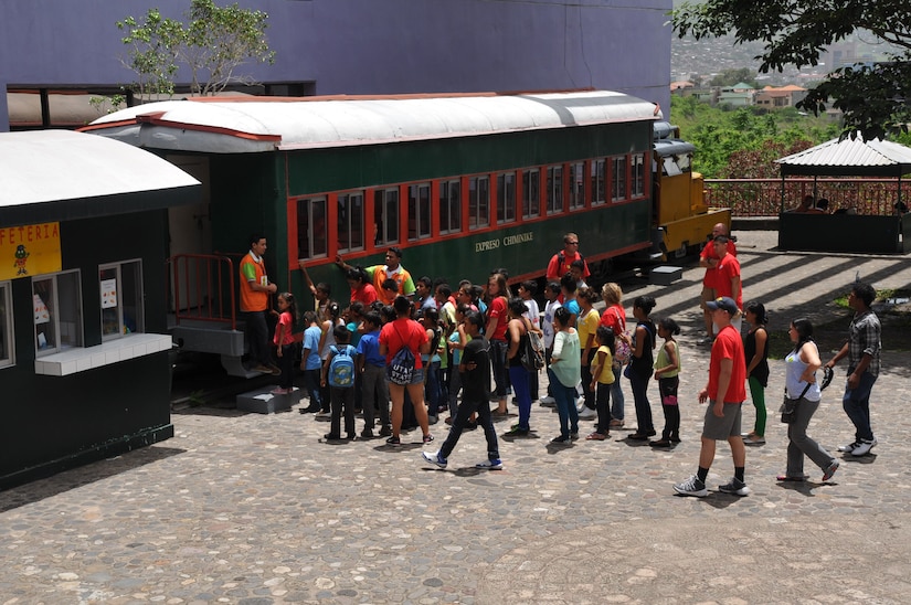 Joint Task Force-Bravo's Medical Element servicemembers treated the boys and girls from the Hogar de Niños Nazareth to a day at the Chiminike Interactive Educational Center in Tegucigalpa, Honduras, June 28, 2014. (Photos by Ana Fonseca)