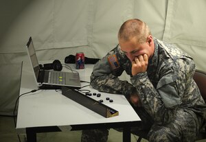 A Soldier completes a color discrimination task under light-emitting diode lighting during a recent study at the U.S. Army Natick Soldier Research, Development and Engineering Center. The study is looking at the links between lighting and cognitive performance. (U.S. Army photo)