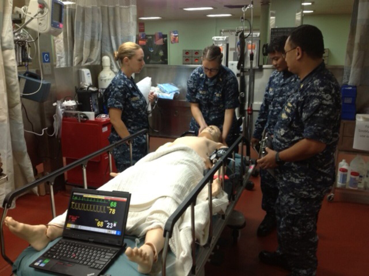 Sailors assigned to USNS Mercy conduct medical assessment training July 7, 2014, during the in-port phase of Rim of the Pacific 2014 in preparation for the humanitarian assistance and disaster relief portion of the exercise. U.S. Navy photo by Capt. Dora Lockwood