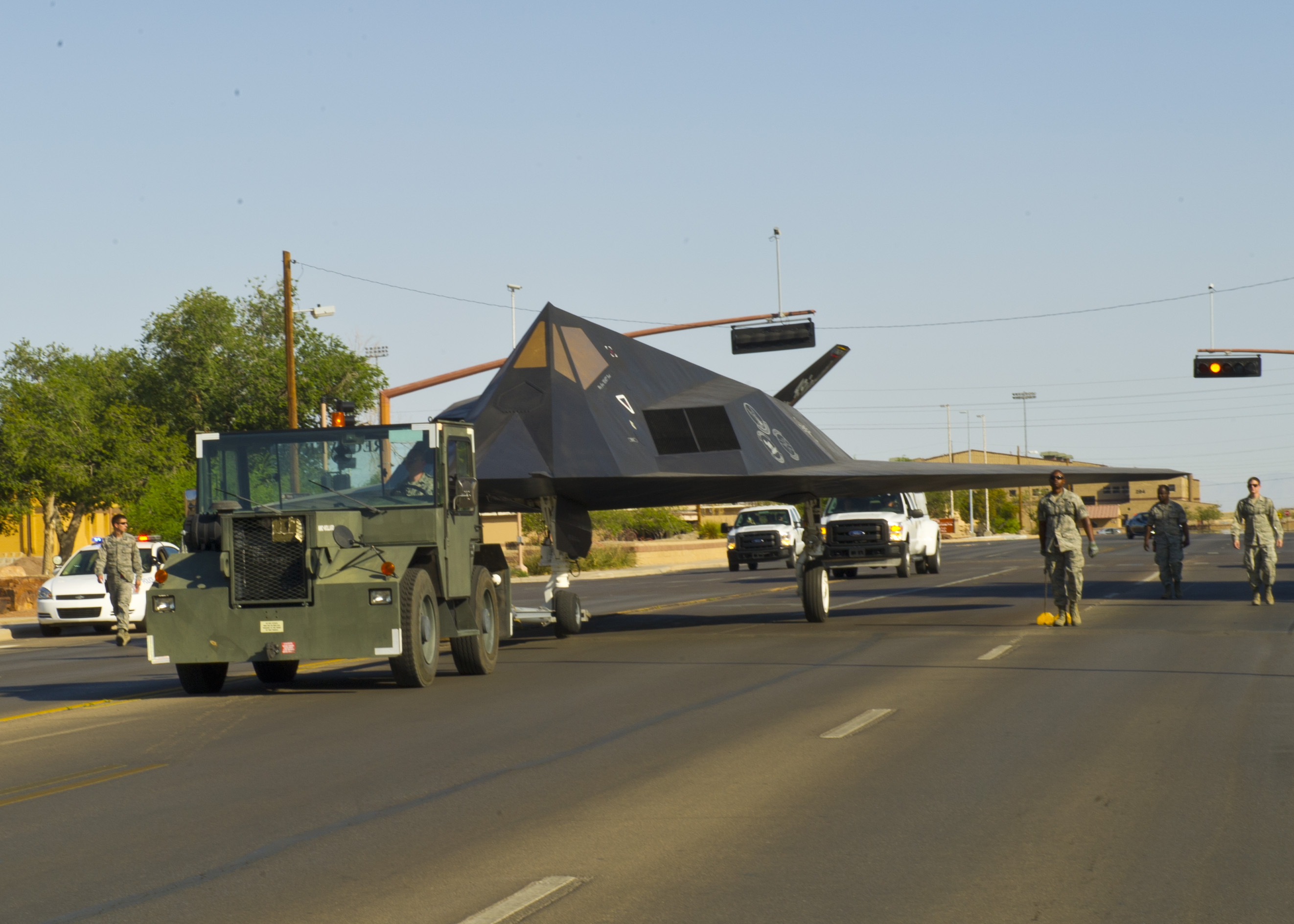 Nighthawk returns to Heritage Park > Holloman Air Force Base