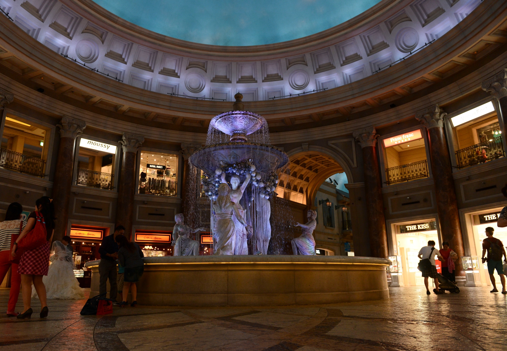 The Venus Fort mall has three different sections including Venus Outlet, Venus Grand and Venus Family.  Each of the three malls offers different shopping options and a number of cafés and restaurants.  (U.S. Air Force photo by Airman 1st Class Meagan Schutter/Released)