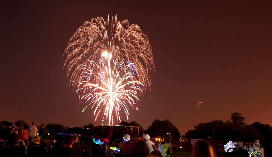 Fireworks light up the sky during Freedom Fest at Sheppard Air Force Base, Texas, July 4, 2014.  The event was intended community and base morale. (U.S. Air Force photo/Airman 1st Class Robert L. McIlrath)