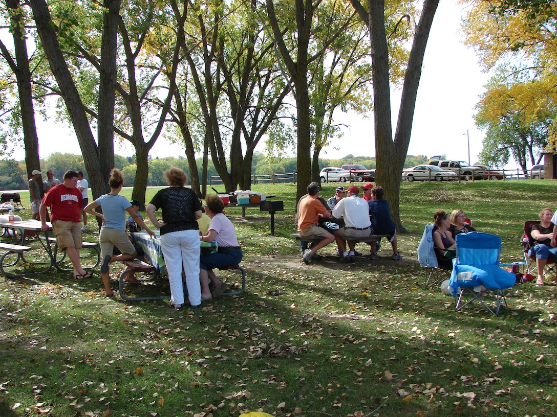A group picnics at the Training Dike Recreation area at Gavins Point Project