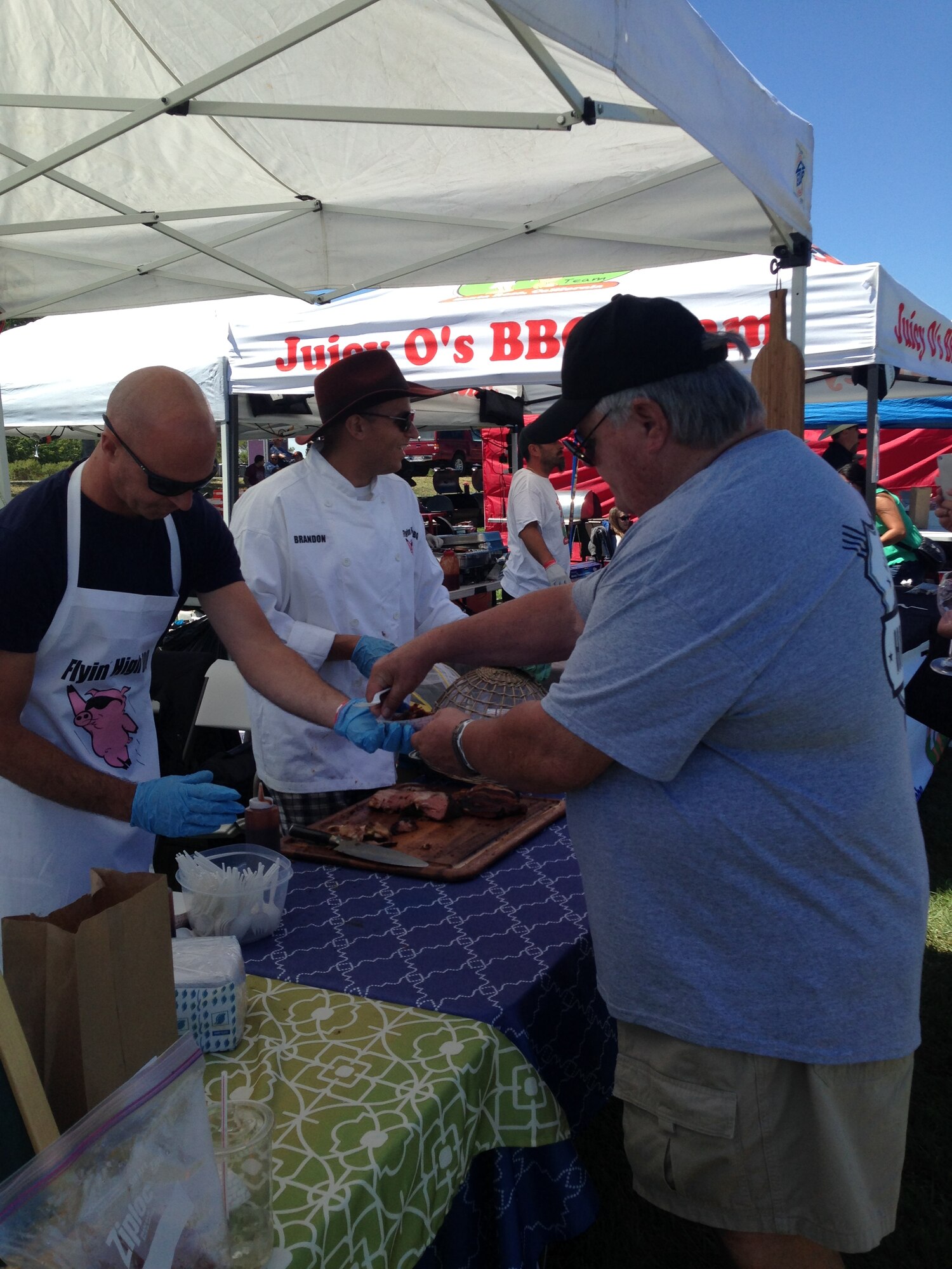 SSgt Brandon May and MSgt Preston Keating competed at the Wine Country
Big BBQ competition in Rohnert Park on July 12th.  They served samples of
six kinds of barbecue to some 1300 attendees. (U.S. Air Force photo/MSgt
Sherry Garza)