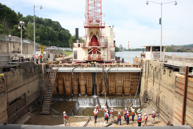 The recently dewatered Elizabeth lock on the Monongahela River made for an interesting and relevant backdrop for the U.S. Army Corps of Engineers Pittsburgh District’s discussion about the need to sustain the nation’s inland waterways, July 18.