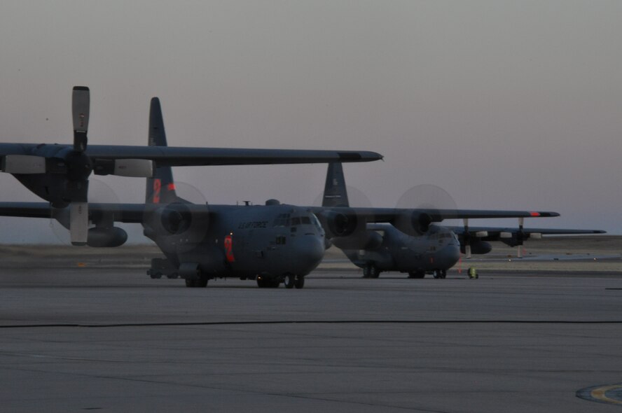 The 302nd Airlift Wing recently completed its Unit Effectiveness Inspection with one “highly effective” and three “effective” grades. The new inspection format will be completed every 24 to 30 months. The 302nd AW is the only Reserve Wing that has the aerial firefighting mission. (U.S. Air Force photo/Master Sgt. Daniel Butterfield)