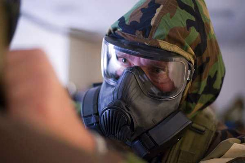 New M50 respirator has got that Darth Vader look > Team McChord ...