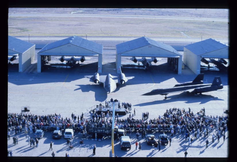 This Week In Beale History: SR-71 Revealed > Beale Air Force Base ...