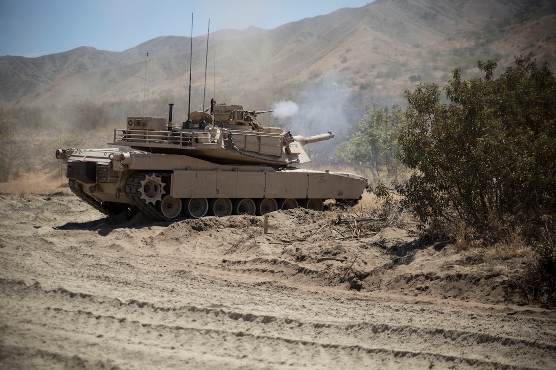 4th Tanks practice live fire ranges and amphibious operations