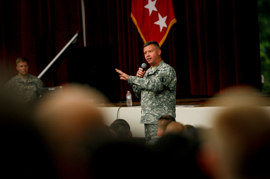 Gen. David Perkins, TRADOC CG, visited Fort Knox, Kentucky on July 22 to observe ROTC Cadet Summer Training and speak with them about leadership and their future in the Army. (U.S. Army photo by Harrison Hill/Released)