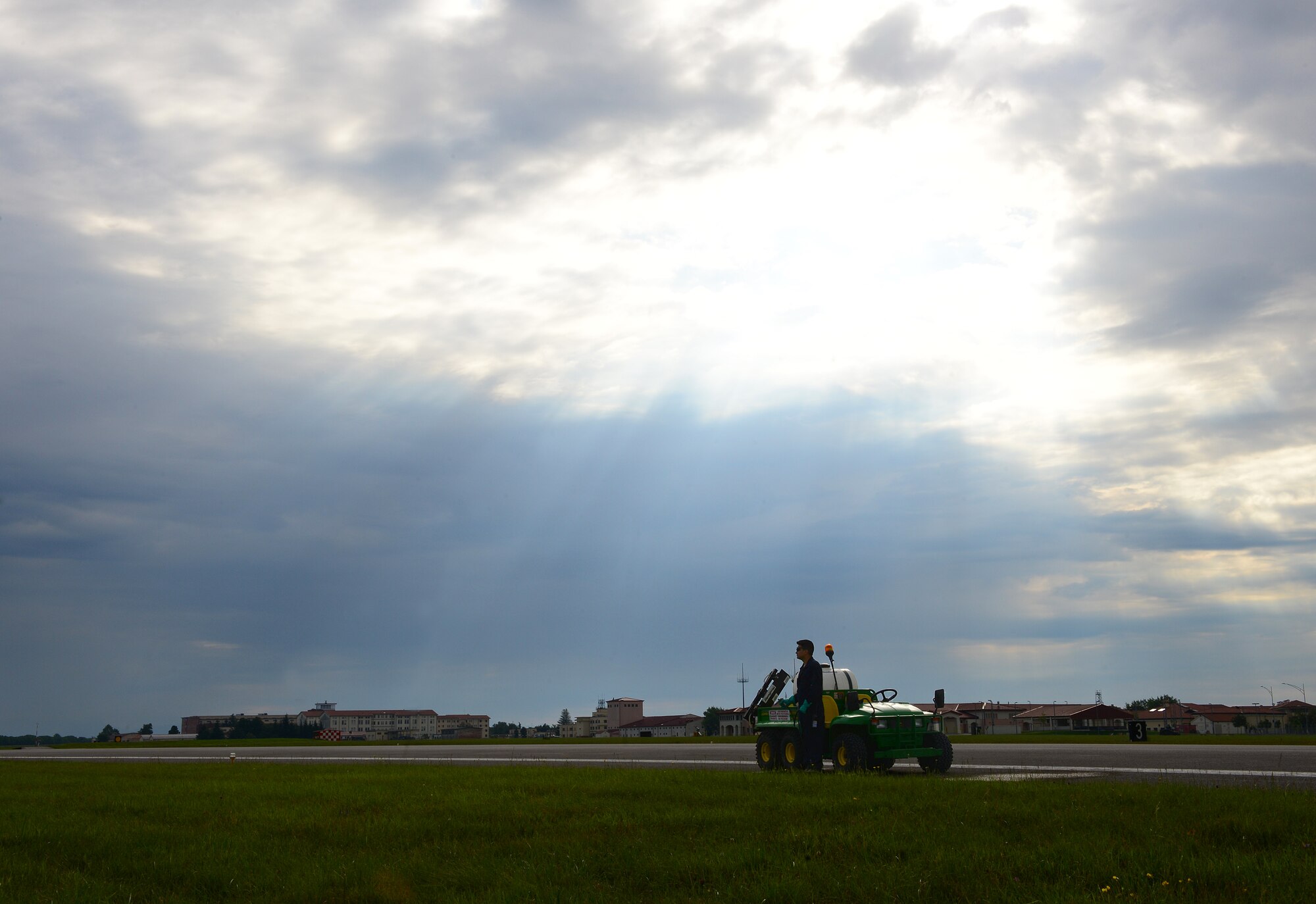 Tech Sgt. Adrian Pozo-Romero, 31st Civil Engineer Squadron pest management
technician, sprays pesticide on weeds on the flightline July 25, 2014, at
Aviano Air Base, Italy. Pest technicians are responsible for applying
environmentally-friendly chemicals to exterminate weed growth around base,
including the flightline. If left untreated, weeds can overgrow and cause
damage to asphalt such as cracking and uplifting, posing a foreign object
damage hazard to vehicles and aircraft. (U.S. Air Force photo/Senior Airman
Matthew Lotz)
