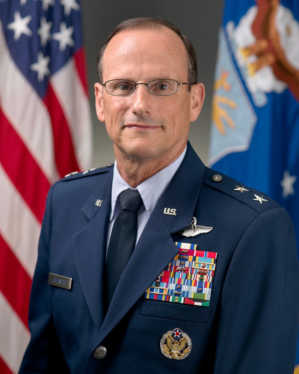 Naj, Gen. Richard Johnston was photographed in the Pentagon on July 2, 2014. (U.S. Air Force photo/Jim Varhegyi) 