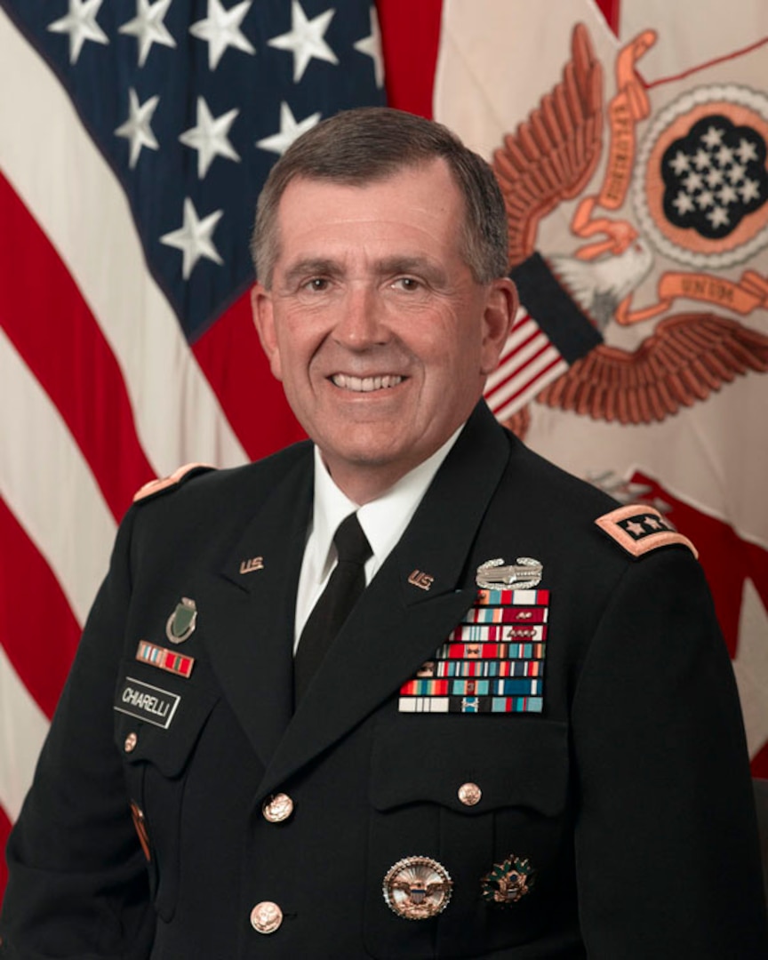 Army Gen. Peter W. Chiarelli.