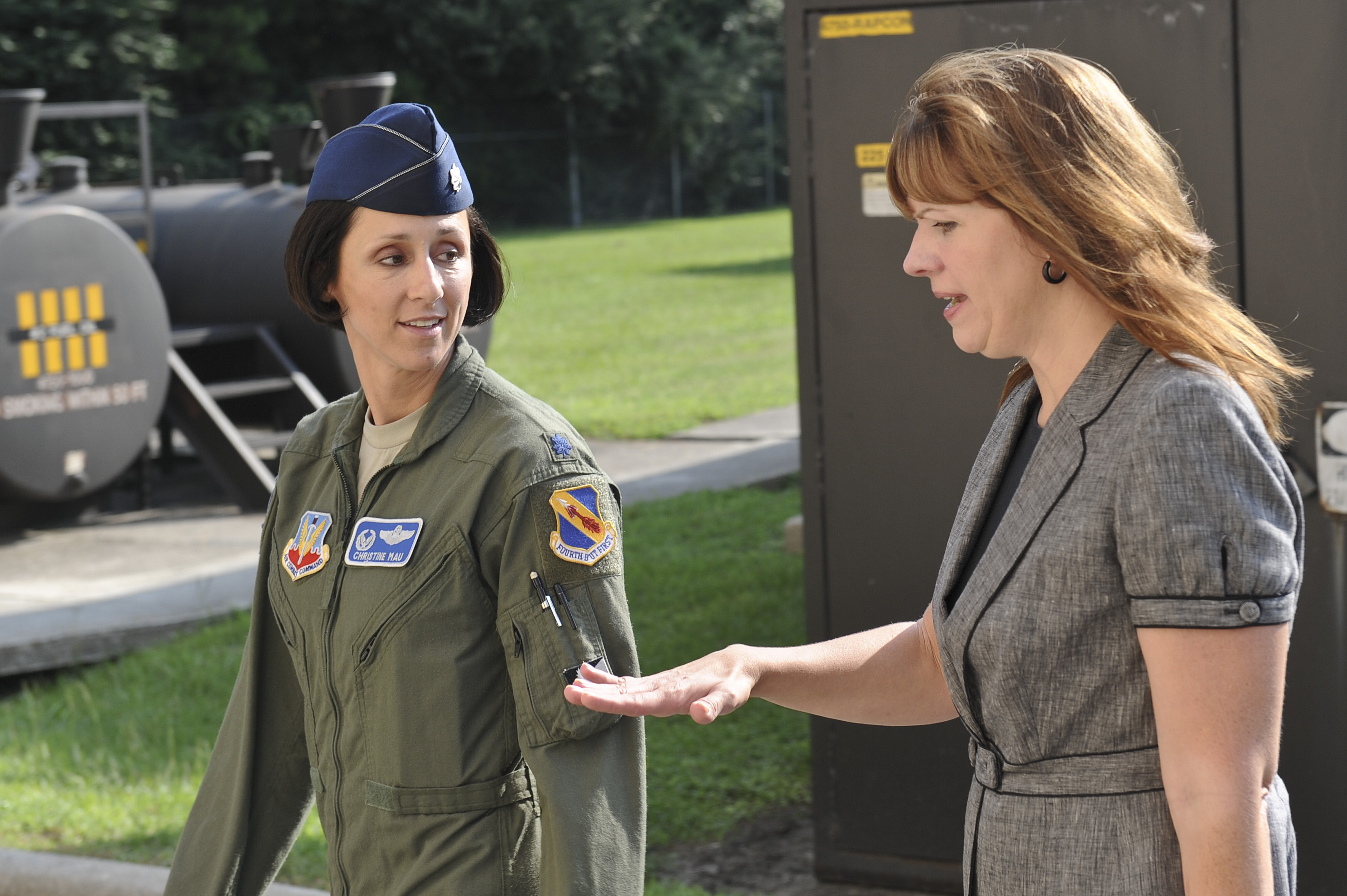 Lt Col Christine Mau Left 4th Operations Support Squadron Commander Greets Jennifer Gradnigo Right Military Female Fighter Fighter Pilot Female Pilot