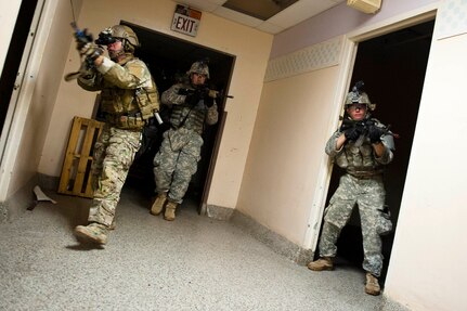 A joint exercise including elements of the South Carolina Army and Air National Guard, U.S. Army and U.S. Air Force special operations, and Columbia Police Department S.W.A.T., conduct urban assault training scenarios in Columbia, S.C., May 19, 2014. 