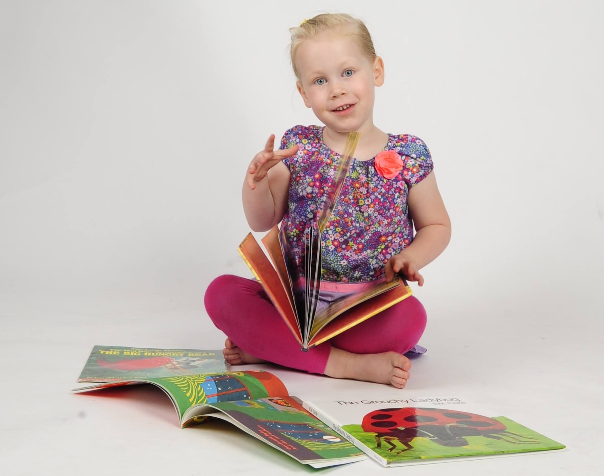 The Scott Air Force Base Library is hosting a summer reading program from June 9 to Aug. 1. Research has shown that  summer reading programs can offset the loss of knowledge that occurs over the summer months. (U.S. Air Force photo/Senior Airman Sarah Hall-Kirchner)