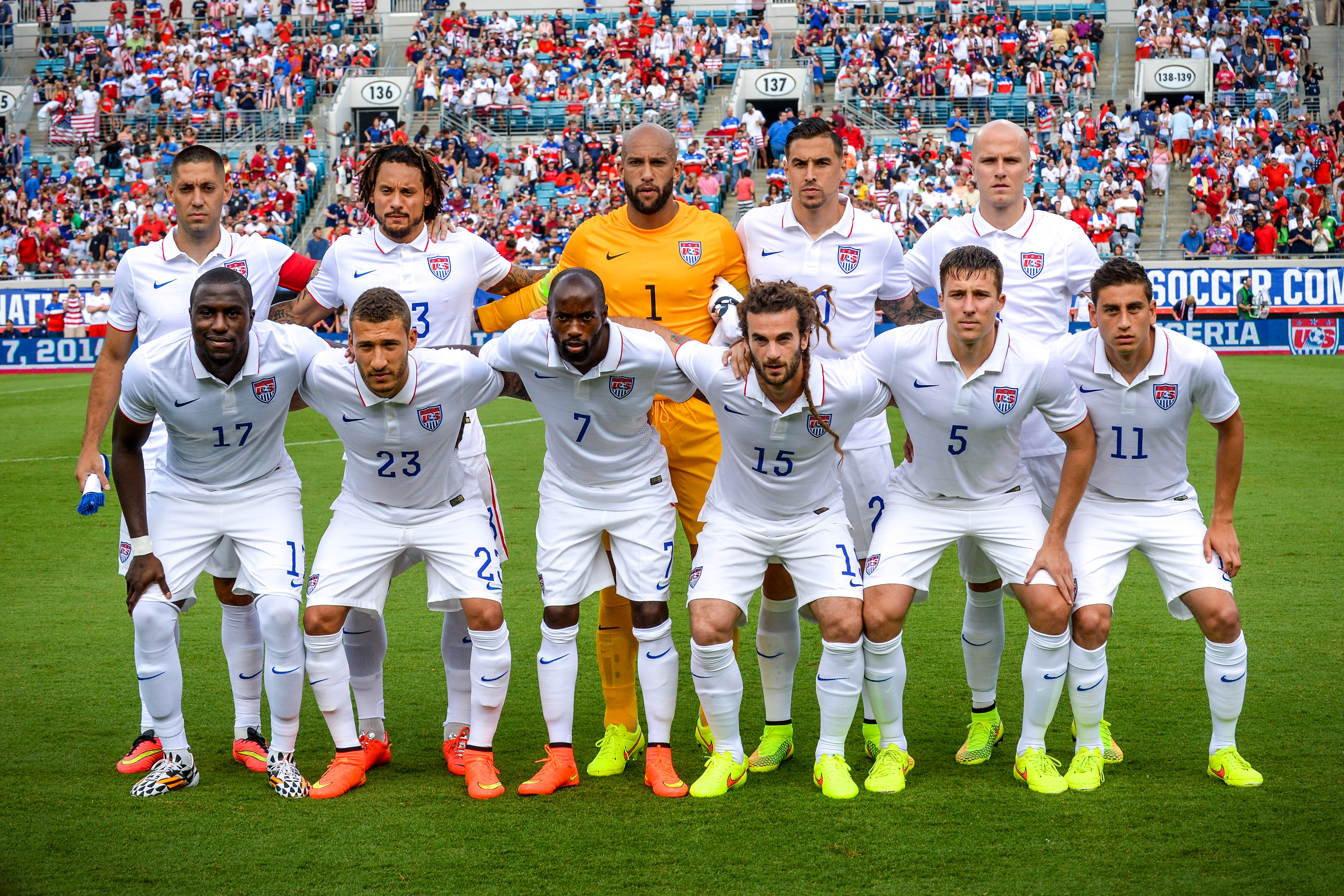 The Us Mens National Soccer Team Poses For A Group Photograph Before The Us Nigerian Soccer