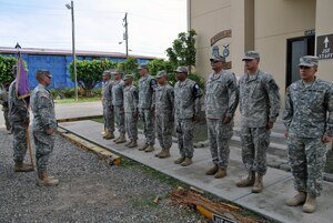 Joint Task Force-Bravo's Joint Security Forces members received the Army Achievement Award from the 7th Special Forces Group (Airborne) for their assistance in training Honduran police officers. The following U.S. Army soldiers received the Army Achievement Award: Pvt. Bryan Claudio, Spc. Luis Cuevas, Spc. Sergio Matos, Sgt. Juan Carlos Muñoz, Spc. Hector Giomar Orozco, Spc. William Ortiz, Sgt. José Luis Penson, Spc. Chris Perez, and Sgt. Wilson Pietri at Soto Cano Air Base, Honduras; June 4, 2014. (Photos by Ana Fonseca)