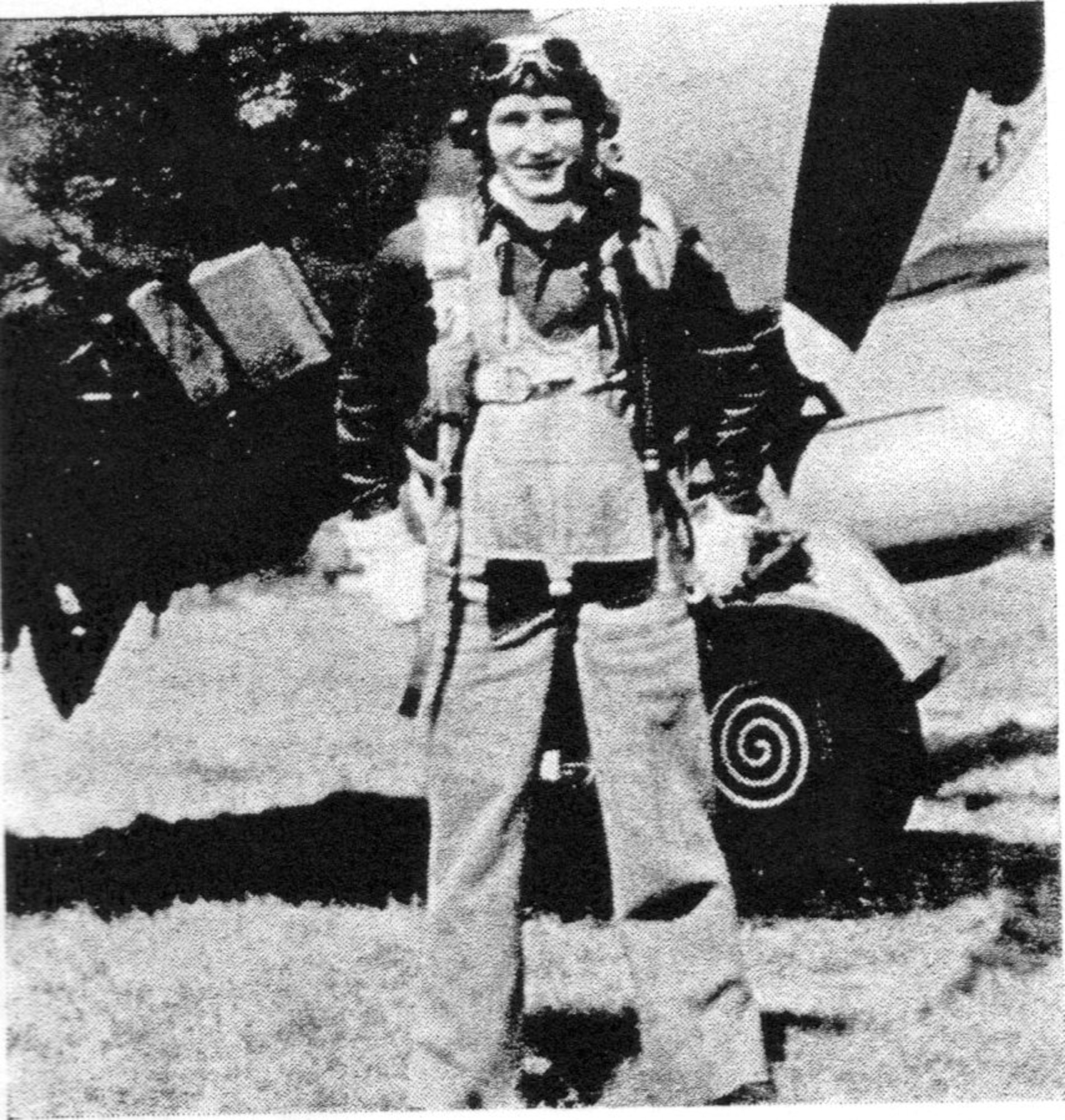 Capt. Uno Salmi of the 406FS claimed a Luftwaffe FW-190 in the 371FG’s first day of air combat in Europe.  He went Missing in Action on June 16, 1944, near St. Lo, France.  He is remembered on the Tablets of the Missing at the Cambridge American Cemetery, Cambridge, England.  (Courtesy “The Story of the 371st Fighter Group in the E.T.O.”)