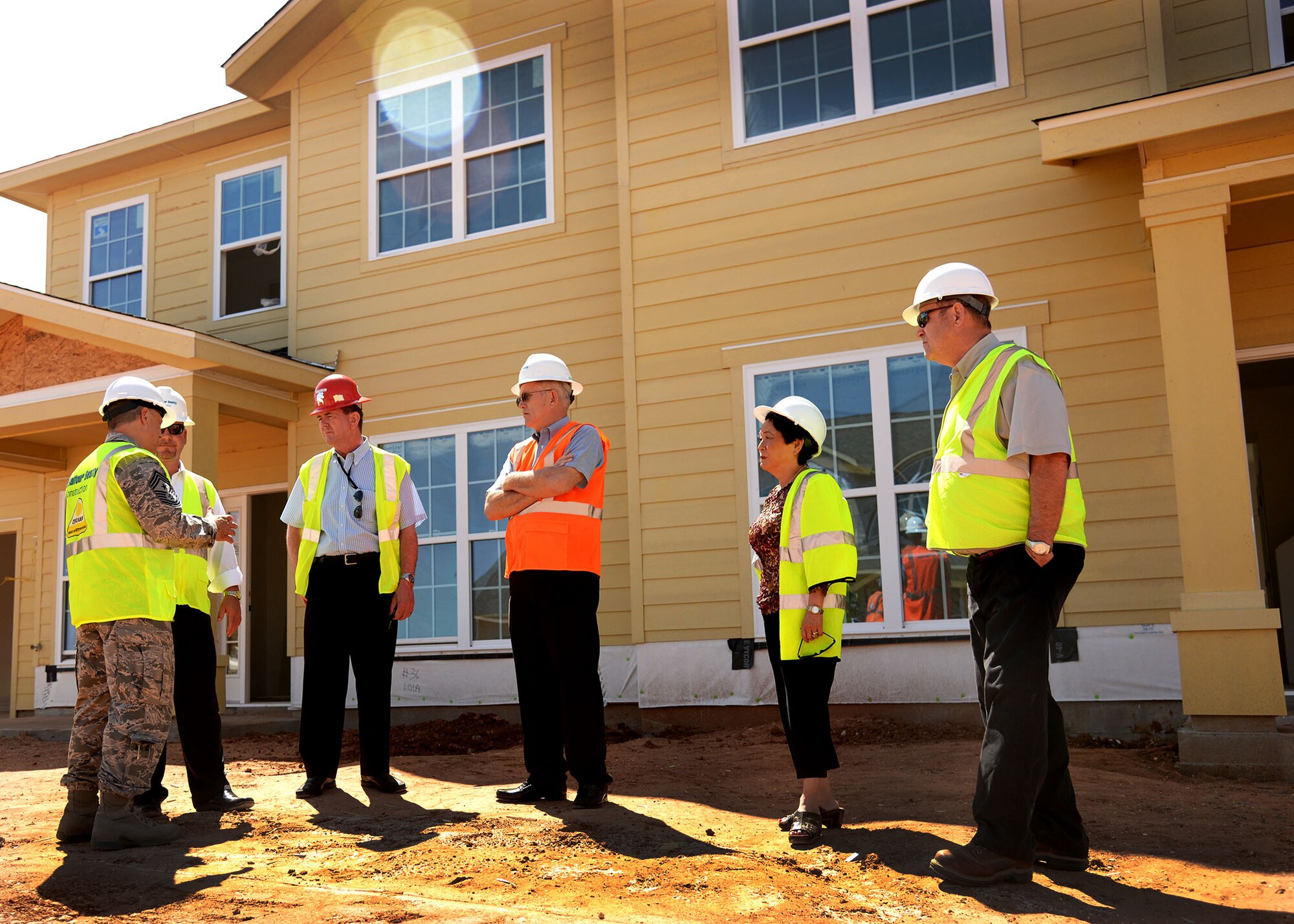 U.S. Air Force Senior Airman Erin Pickering, 522nd Special Operations Squadron, planned and implemented a workout for Chief Master Sgt. Matthew Caruso, Air Force Special Operations Command chief during his visit to Cannon Air Force Base, N.M. on June 10, 2014. Pickering is currently in Airman Leadership School. (U.S. Air Force photo/Airman 1st Class Chip Slack)