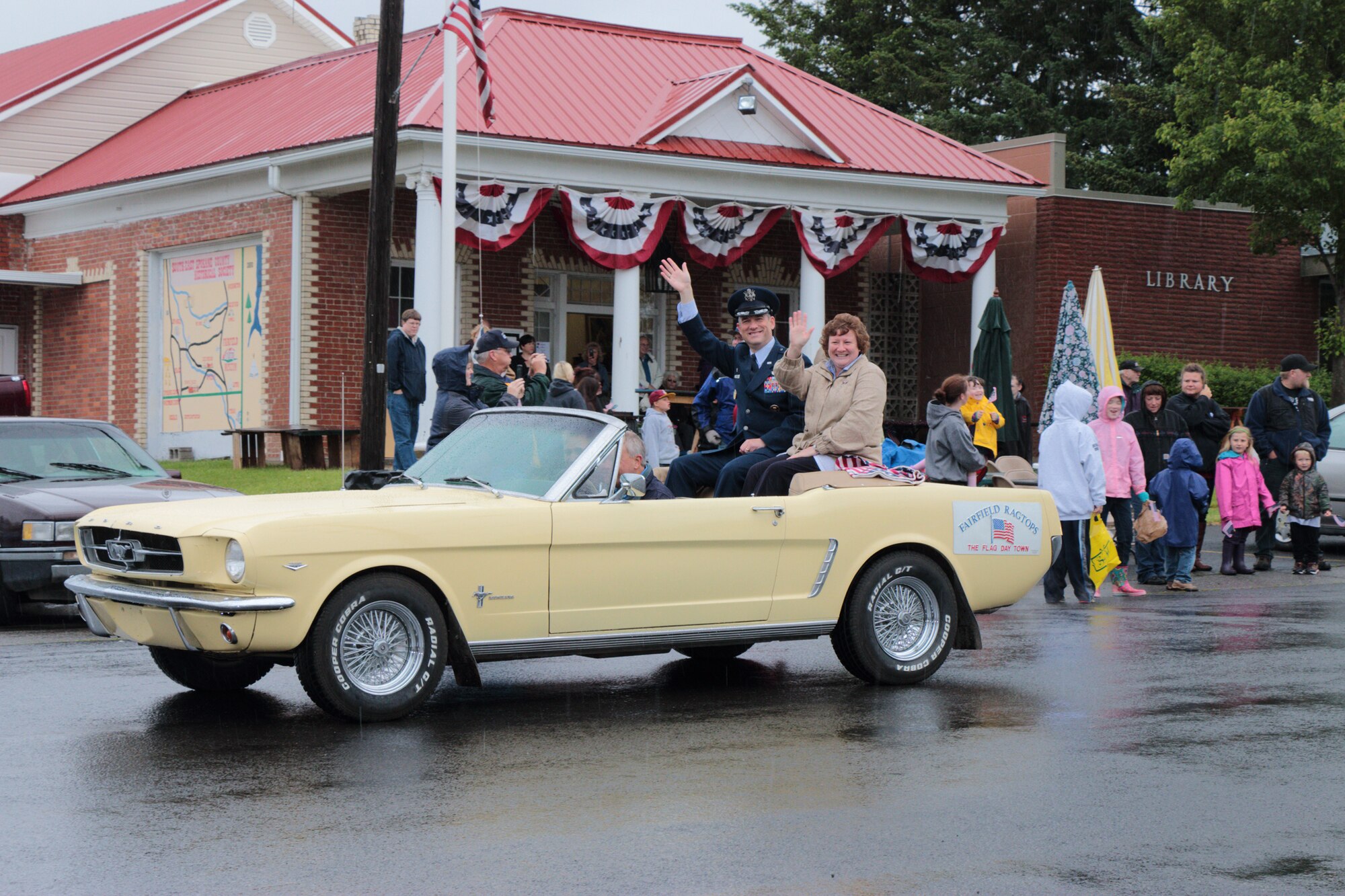 Fairfield’s 104th Flag Day honors military sacrifice > Fairchild Air