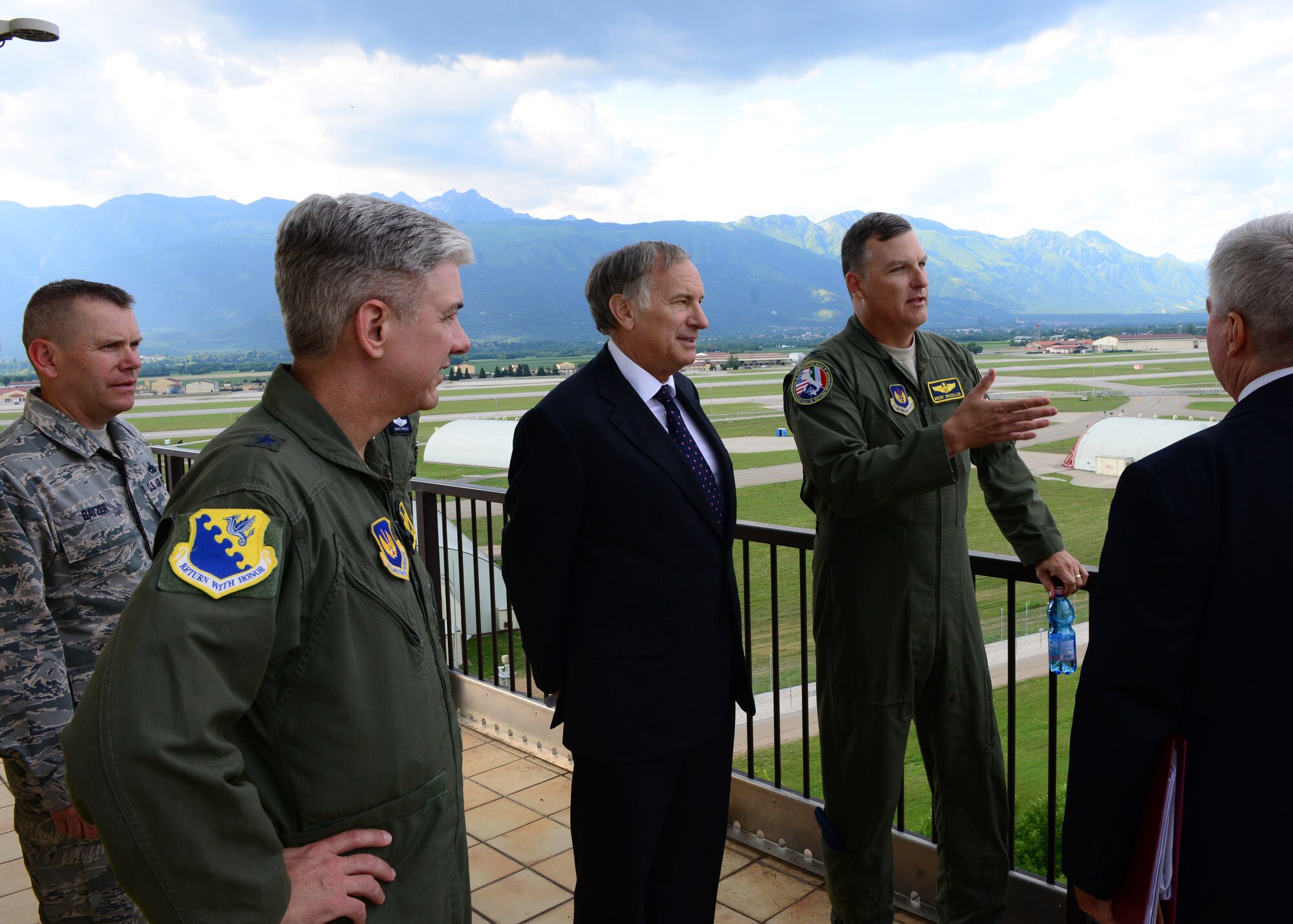 Brig. Gen. Barre Seguin and Col. Brent Vosseller, 31st Fighter Wing
commander and vice commander, speak with John Phillips, U.S. Ambassador to
Italy, during a visit, June 17, 2014, at Aviano Air Base, Italy. Aviano is
the Ambassador's first stop on his journey through Italy to visit every U.S.
instillation in his jurisdiction. Phillips was nominated by President Barack
H. Obama on June 14, 2013, to serve as the U.S. Ambassador to Italy. (U.S.
Air Force photo/Senior Airman Matthew Lotz)
