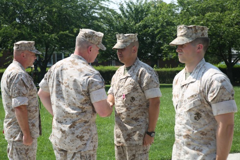 4th Marine Corps Distict Personnel Officer receives award