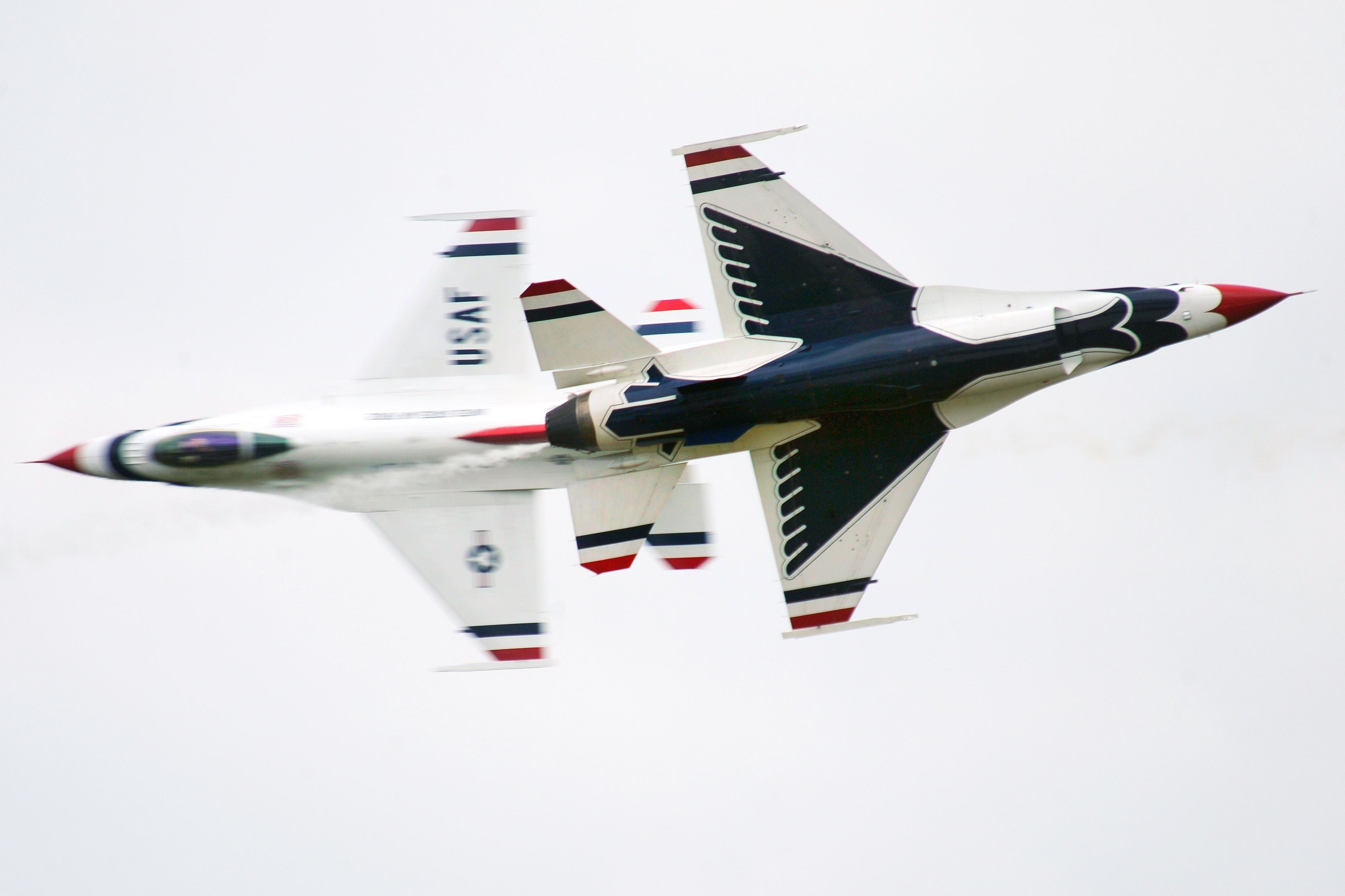 Air Force Majs Blaine Jones And Jason Curtis Perform The Inverted Opposing Knife Edge Pass During