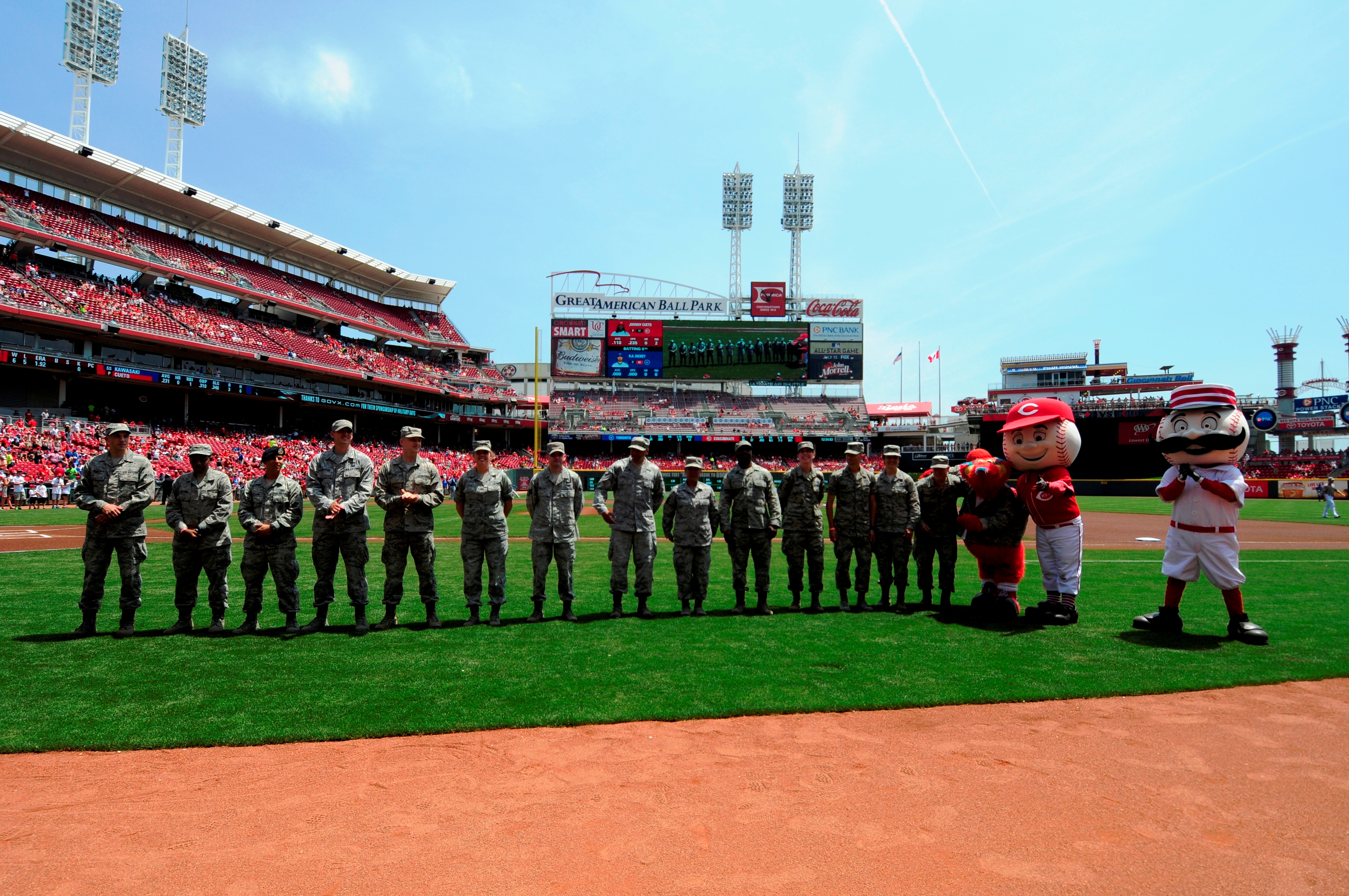 Airmen Honored Cincinnati Reds Host Military Appreciation Day