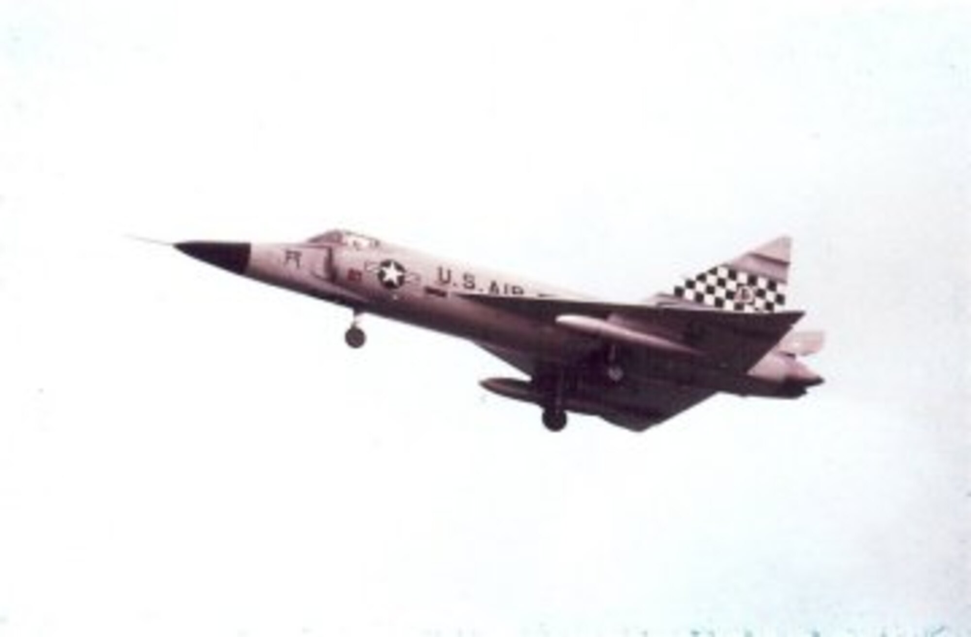 人気特価をすべて Vietnam Air Osan > deployment F-102 FIW 51 first marks War 文学・小説