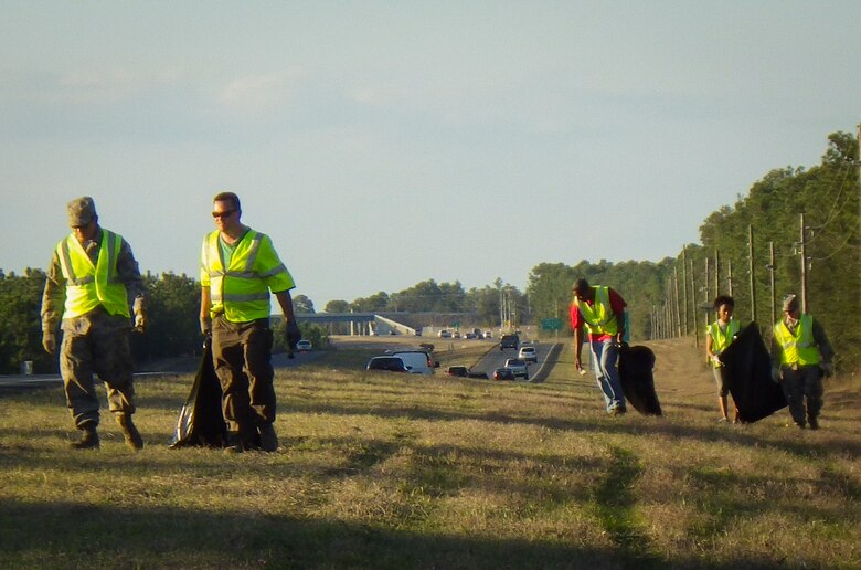 More than 18 members of the 919th Special Operations Wing participated in a clean up of Hwy 85 after the unit training assembly March 1 at Duke Field, Fla.  The 919th has a two-mile stretch on North and Southbound Hwy 85 to keep clean as part of the Adopt-a-Highway program.  (Courtesy photo)