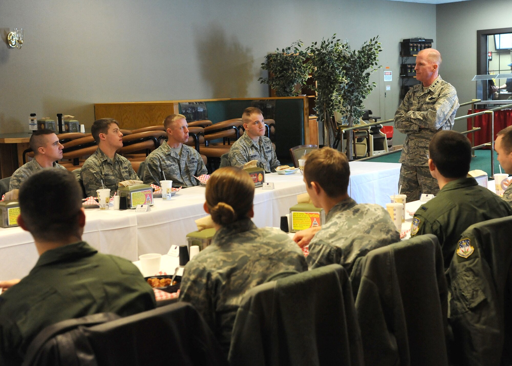 Lt. Gen. Stephen Wilson, Air Force Global Strike Command commander, gives a brief introduction during a lunch with company grade officers at the Aces High Bowling Alley at Malmstrom Air Force Base, Mont., on Feb. 26. Following his introduction, Wilson answered a few questions from the CGOs. (U.S. Air Force photo/Senior Airman Cortney Paxton)